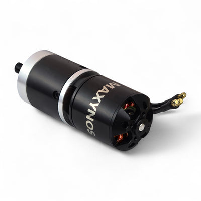 Rear view of MAXYNOS THOR 3548 brushless outrunner motor with phase wires 